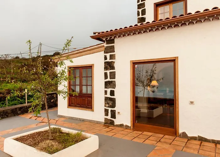 Villa Castanos - Panoramic View *