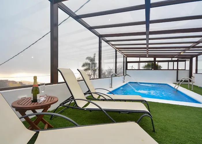 Castanos - Panoramic View Villa *
